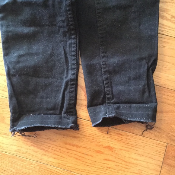 Cropped Black Skinny Jeans - Picture 5 of 8
